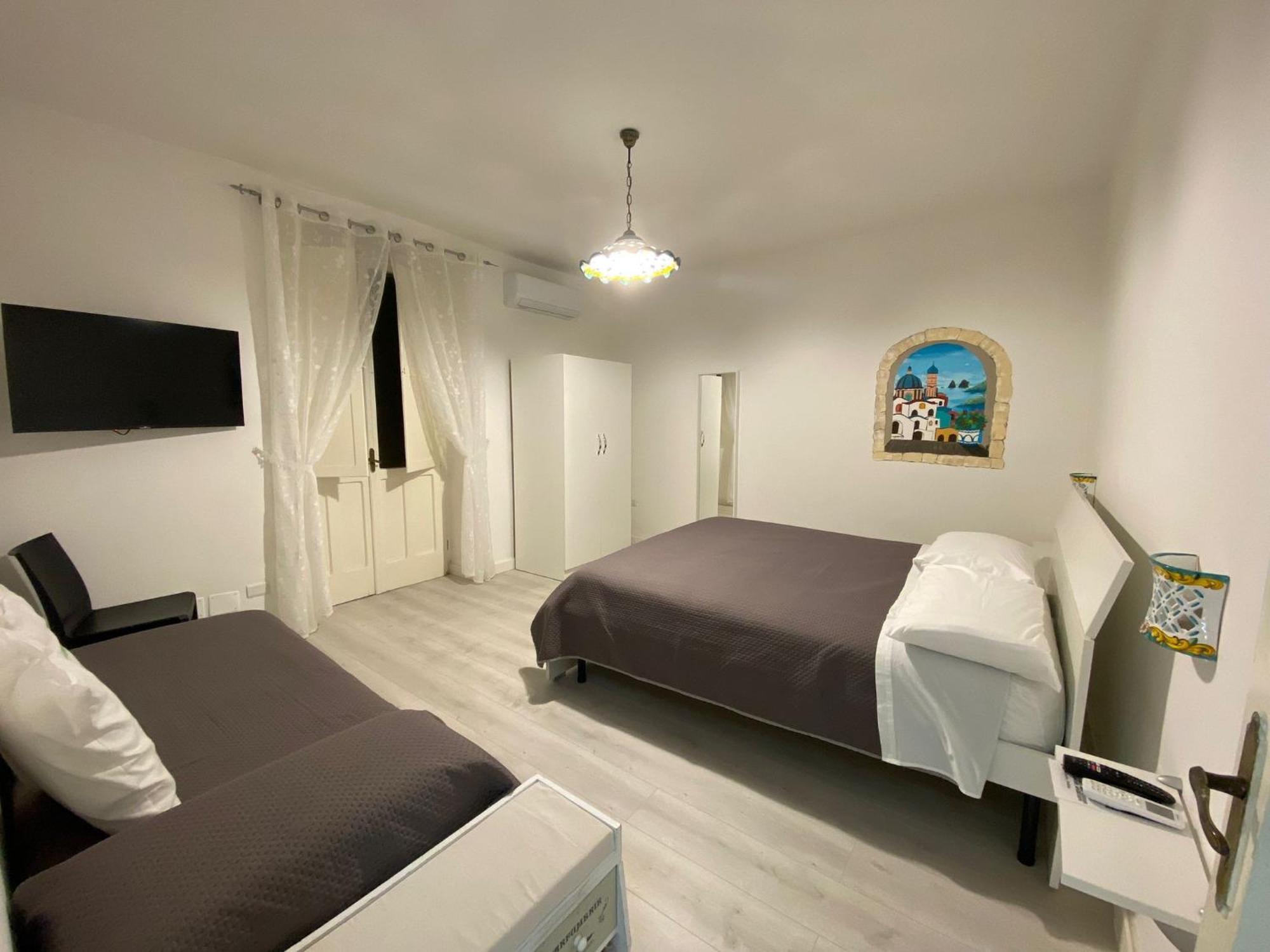 B&B Due Su Due Holiday Vietri Eksteriør billede